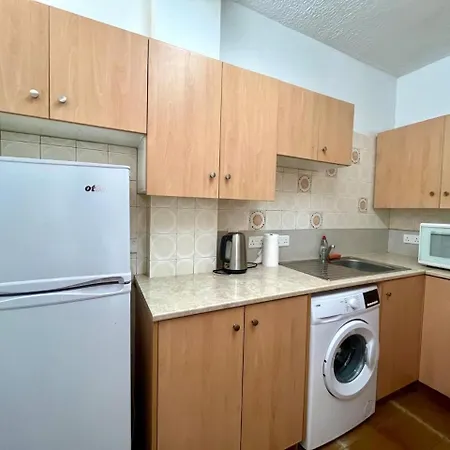 Daire 1bdr Affortable And Cozy In - Ioanni Polemi By Platform 357 *