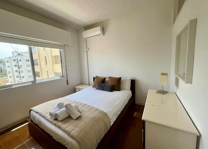 1bdr Affortable And Cozy In - Ioanni Polemi By Platform 357 Апартаменти Нікосія