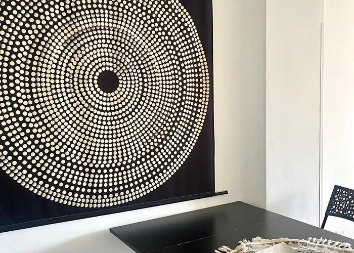 Апартаменти 1bdr Affortable And Cozy In - Ioanni Polemi By Platform 357 Нікосія